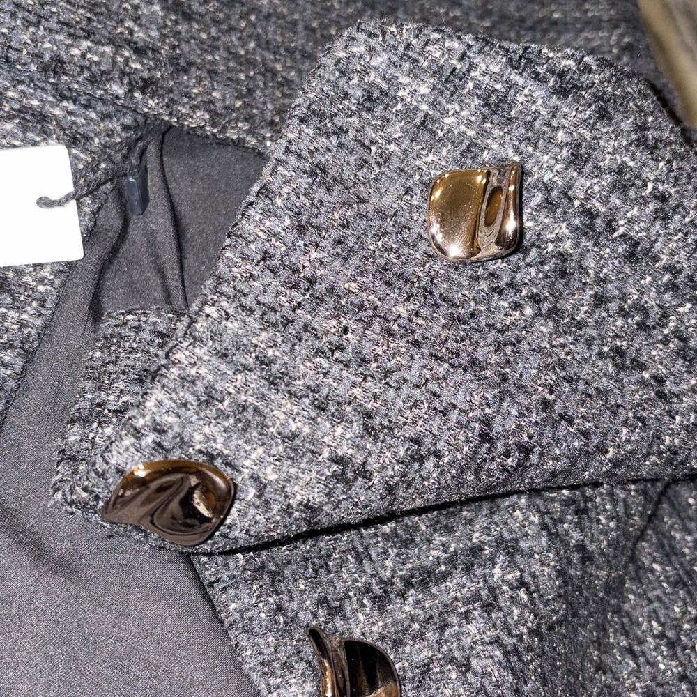 Commense Metal Button Tweed Vest & Shorts Set - Picture 5 of 6